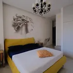 B&B Luxury Charlemagne 살레르노