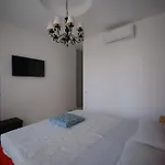 Luxury Charlemagne B&B 살레르노
