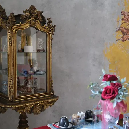 Luxury Charlemagne * サレルノ
