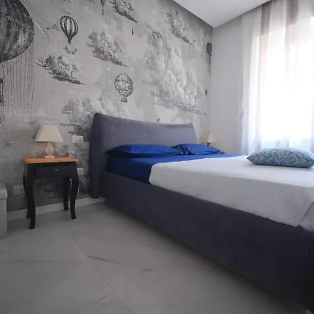 Luxury Charlemagne Салерно