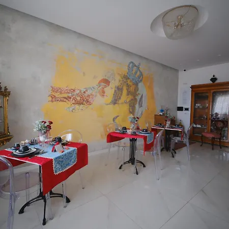 Luxury Charlemagne Bed & Breakfast *