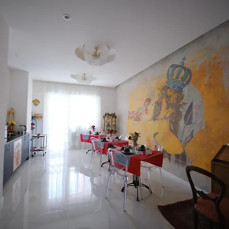 Luxury Charlemagne Bed & Breakfast Salerno