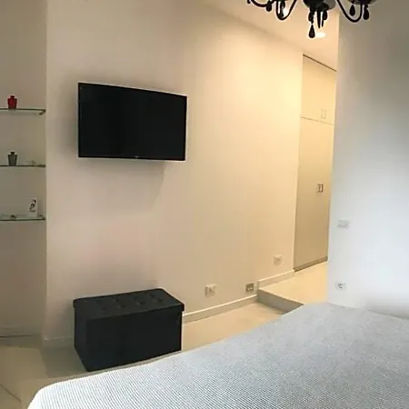 Luxury Charlemagne Frühstückspension 4*