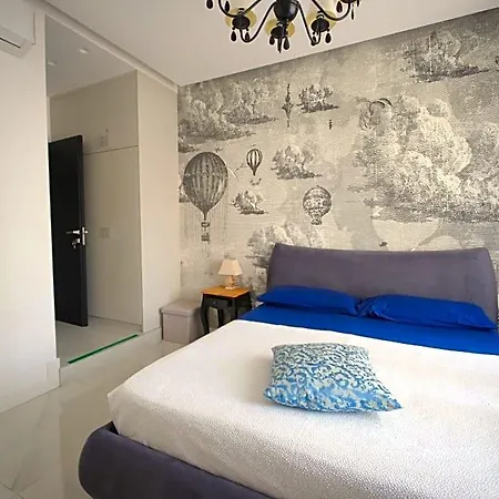 Frühstückspension Luxury Charlemagne 4*